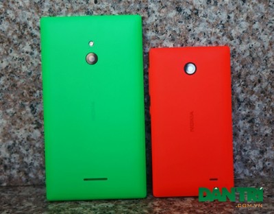 Cận cảnh bộ đôi anh em Nokia X+ và XL vừa bán ra thị trường