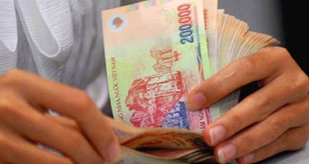 1/1/2014: Lương tối thiểu lên đến 2,7 triệu đồng/tháng