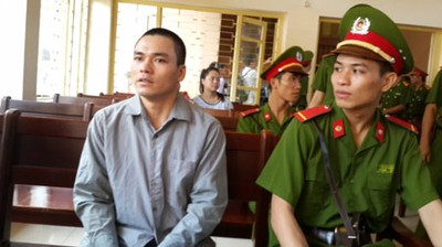 Xét xử vụ Lý Nguyễn Chung: Hoãn tòa vì đại diện bị hại vắng mặt