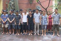 Hà Nội: “Phi thân” từ tầng 2 như phim hành động, 6 con bạc gãy chân 