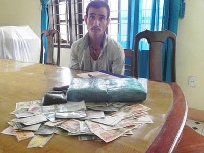 Đối tượng Nguyễn Tiến Hiệp và tang vật vụ án