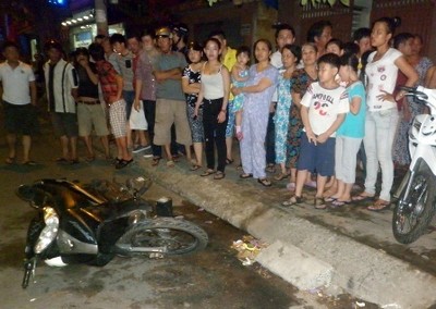 Hiện trường nơi Nguyễn Phước Thành dùng xăng đốt chị Phan Thị Hải Yến trên đường Lê Đình Dương