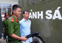 Suýt thiêu sống vợ vì câu nói thách