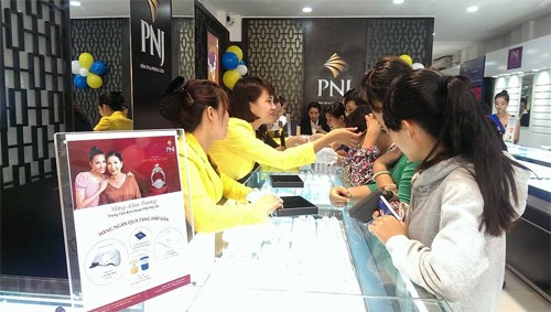 Vàng SJC xuống dưới 35 triệu đồng