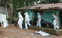 Cảnh báo nguy cơ 1,4 triệu người nhiễm Ebola 