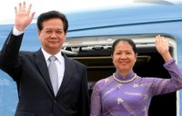 Thủ tướng Nguyễn Tấn Dũng lên đường thăm chính thức Ấn Độ