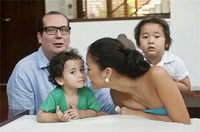 Đừng tưởng lấy chồng Tây là sướng! - 2