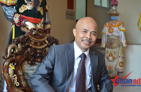 'Chu Văn Quềnh": Cha mất vẫn phải cười