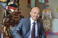 'Chu Văn Quềnh": Cha mất vẫn phải cười