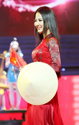 Kim Hồng, Trần Thị Quỳnh