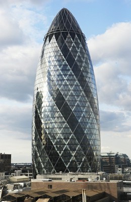 Biểu tượng của London phải mang… “gán nợ”