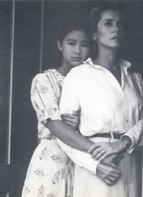 Nữ diễn viên Catherine Deneuve trong một cảnh quay phim Đông Dương