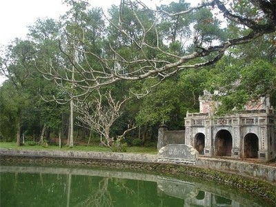 Khuôn viên chùa Từ Hiếu, nơi có nghĩa trang thái giám với 25 ngôi mộ