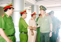 Bộ trưởng Trần Đại Quang kiểm tra công tác bảo đảm an ninh, trật tự tại Phú Yên 