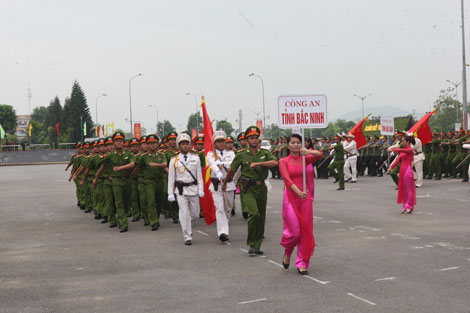 Khai mạc Hội thi điều lệnh, quân sự, võ thuật CAND lần thứ IV-2014 tại Cụm thi số 6